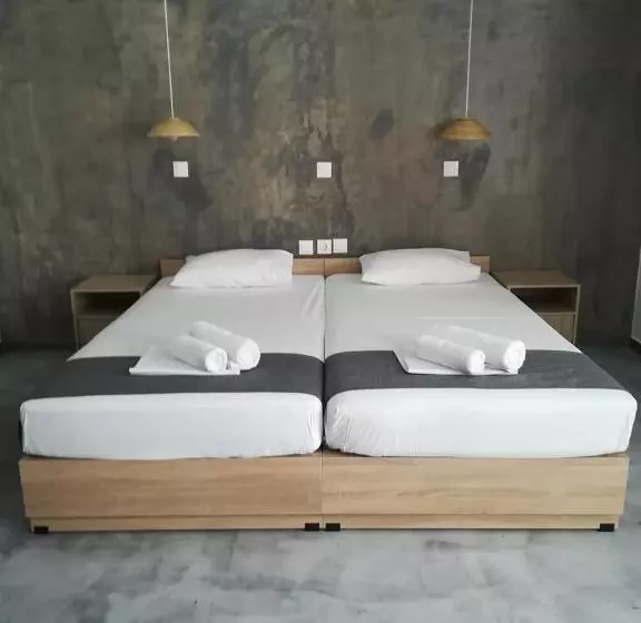 Family House Faliraki Studios Apartments