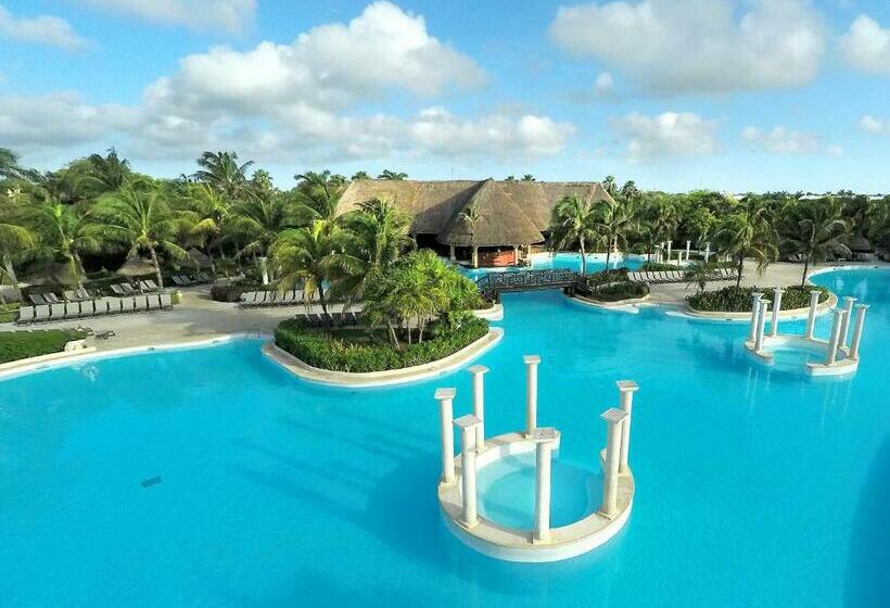 Grand Palladium Kantenah Resort & Spa - All Inclusive