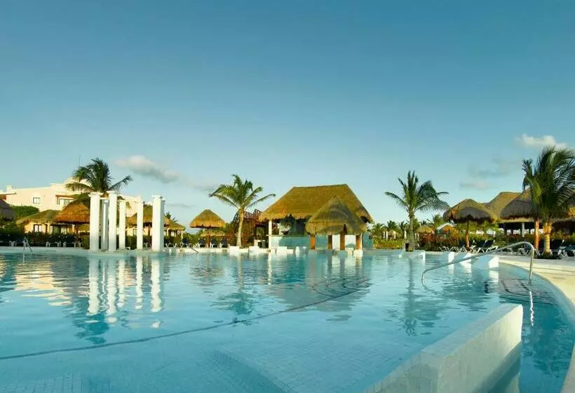 Grand Palladium Kantenah Resort & Spa - All Inclusive