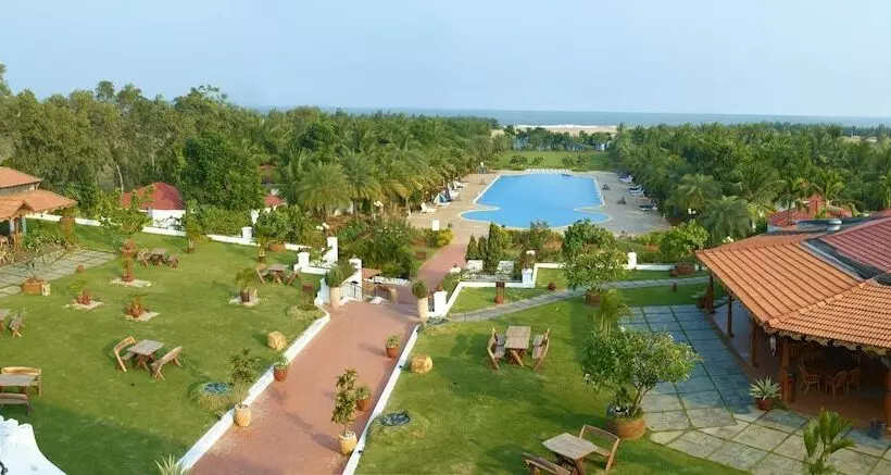 酒店 Chariot Beach Resort