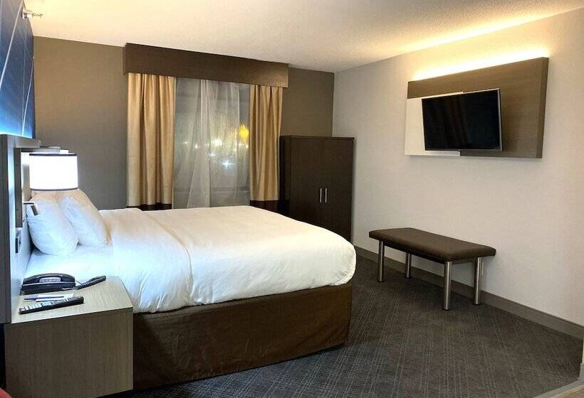 هتل Comfort Suites Columbus