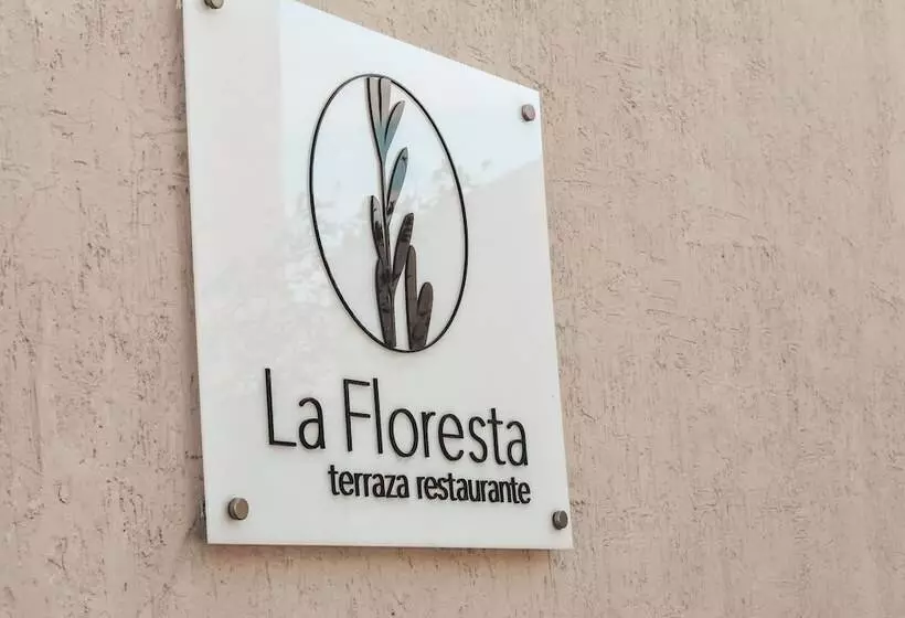 Country Hotel & Suites