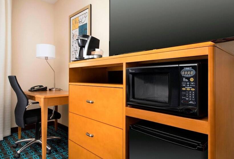 فندق Fairfield Inn & Suites Washington Dc