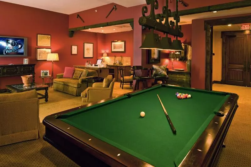 ホテル Granduca Houston