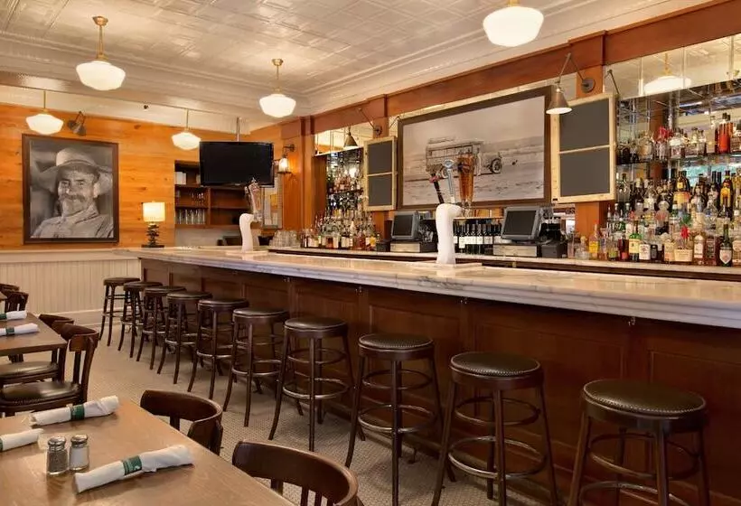 ホテル Caesars New Orleans