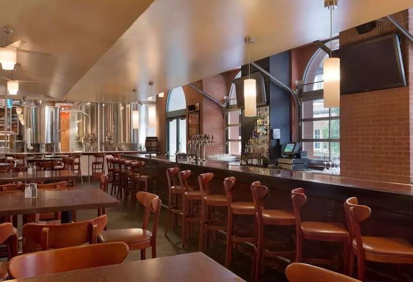 ホテル Caesars New Orleans