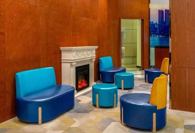 호텔 Holiday Inn Shanghai Jing An By Ihg