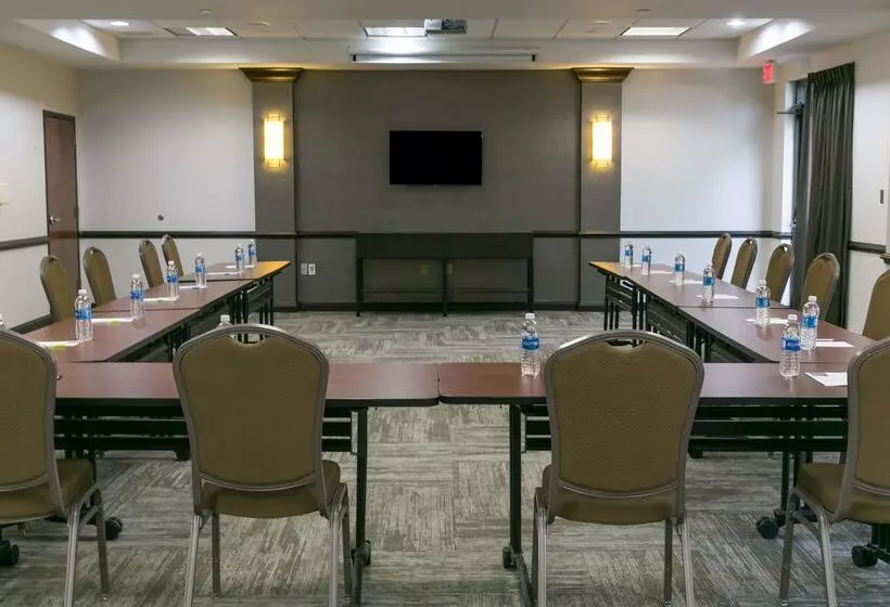 Отель Hyatt Place Detroit/utica