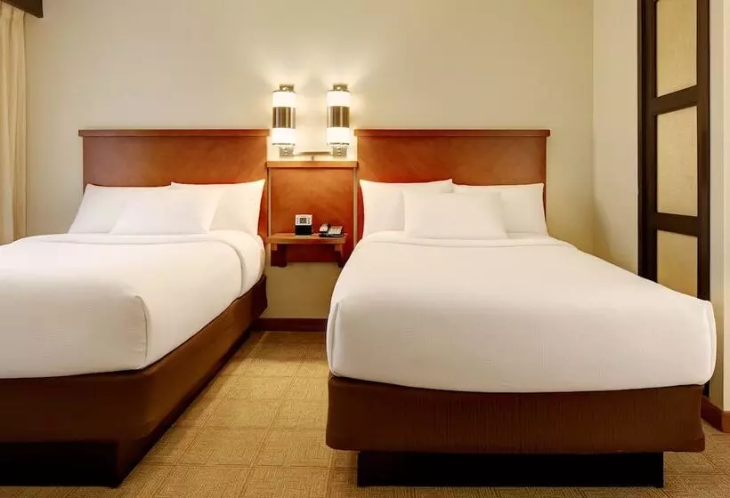 Отель Hyatt Place Detroit/utica