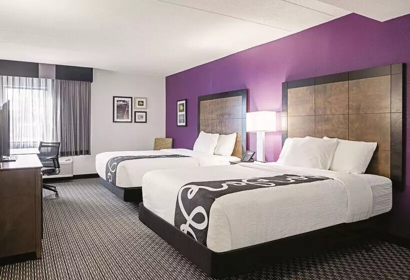 هتل La Quinta By Wyndham Baltimore N / White Marsh