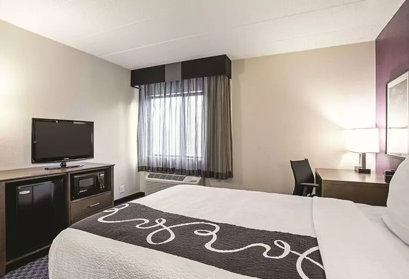 هتل La Quinta By Wyndham Baltimore N / White Marsh