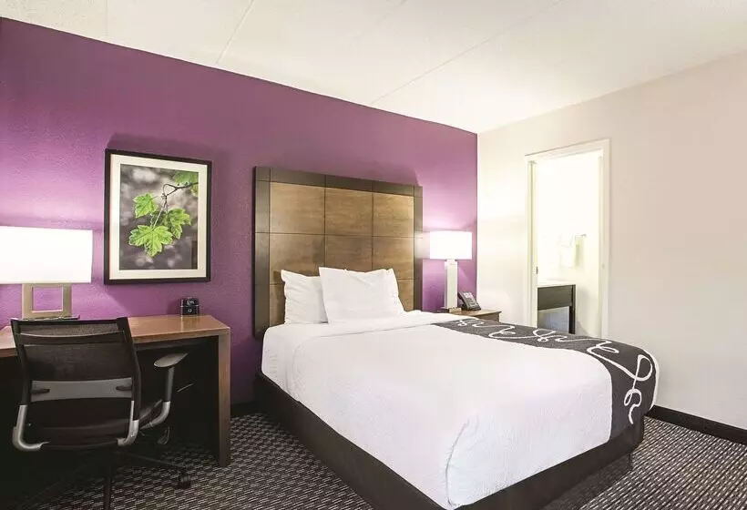 هتل La Quinta By Wyndham Baltimore N / White Marsh