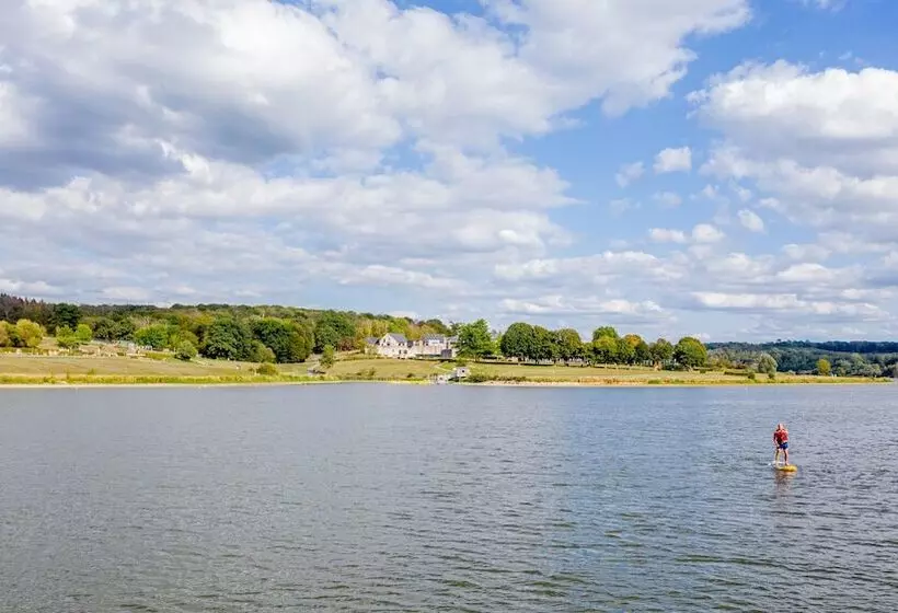 Отель Madame Vacances Les Cottages De Valjoly