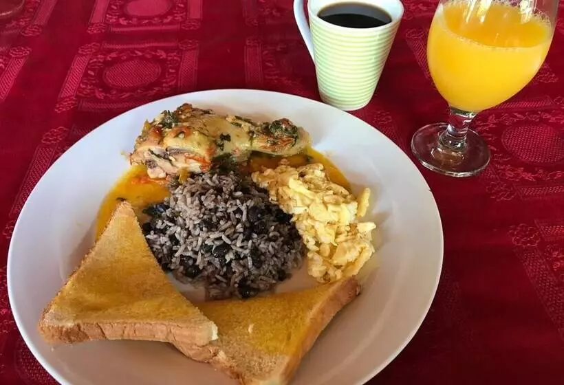 هتل Manuel Antonio Park