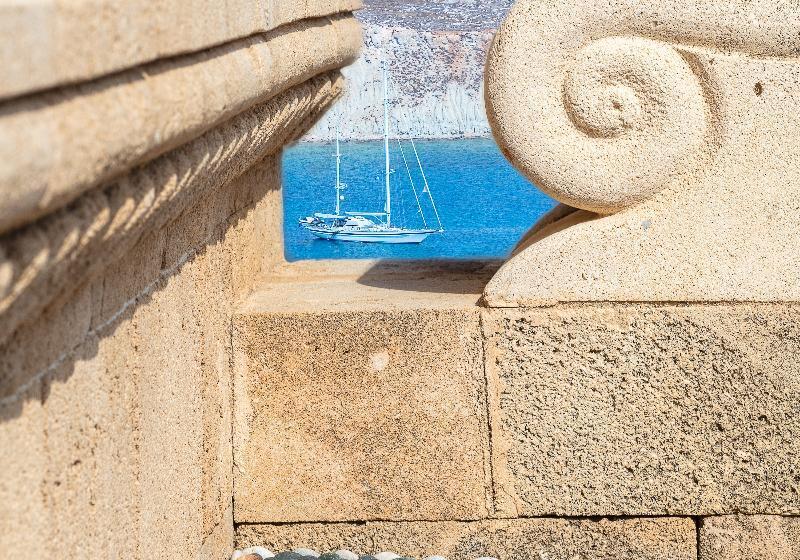 Отель Melenos Art Boutique