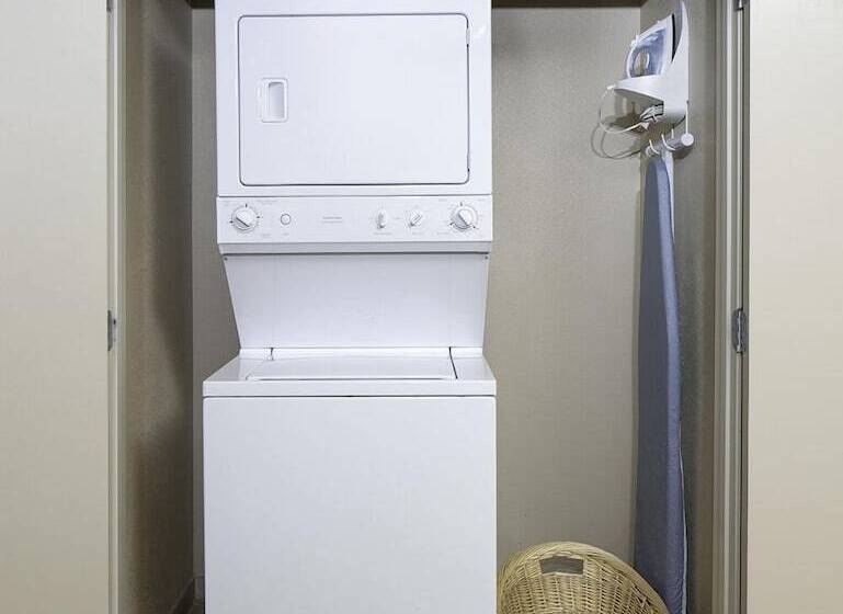 فندق The Platinum