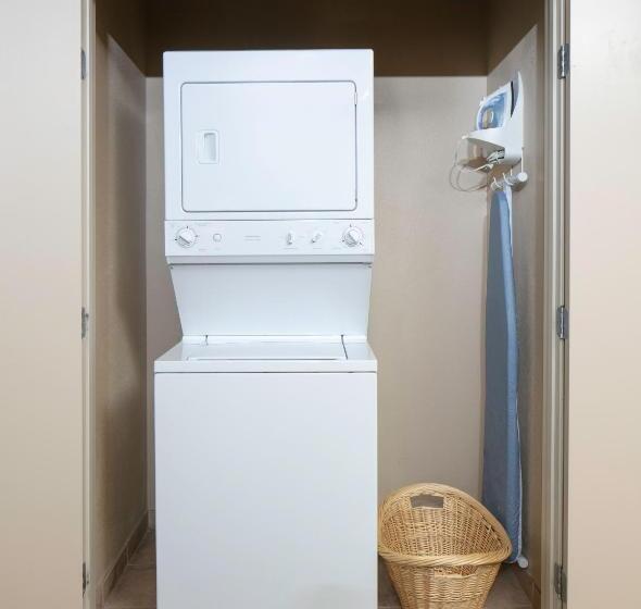 فندق The Platinum