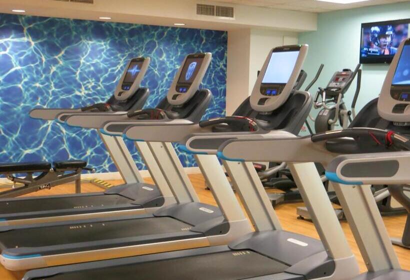 فندق The Platinum