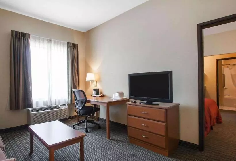هتل Quality Inn Joplin I44
