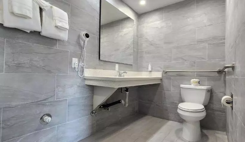 בית מלון כפרי The Grove At Pismo Beach