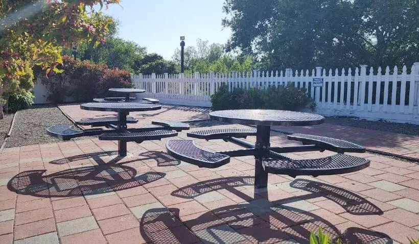 בית מלון כפרי The Grove At Pismo Beach