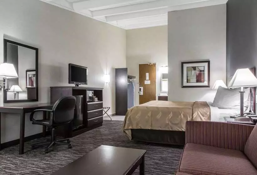 酒店 Quality Inn & Suites Danbury Near University