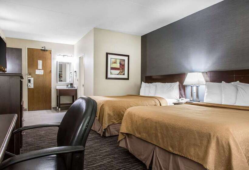 فندق Quality Inn & Suites Danbury Near University