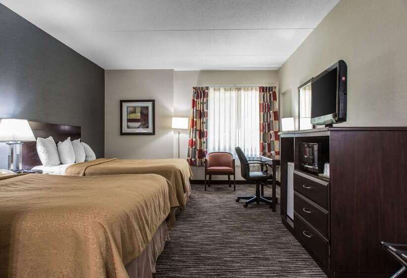 فندق Quality Inn & Suites Danbury Near University