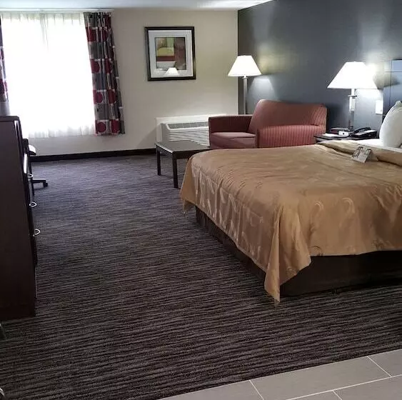酒店 Quality Inn & Suites Danbury Near University