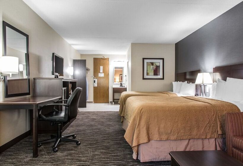 فندق Quality Inn & Suites Danbury Near University