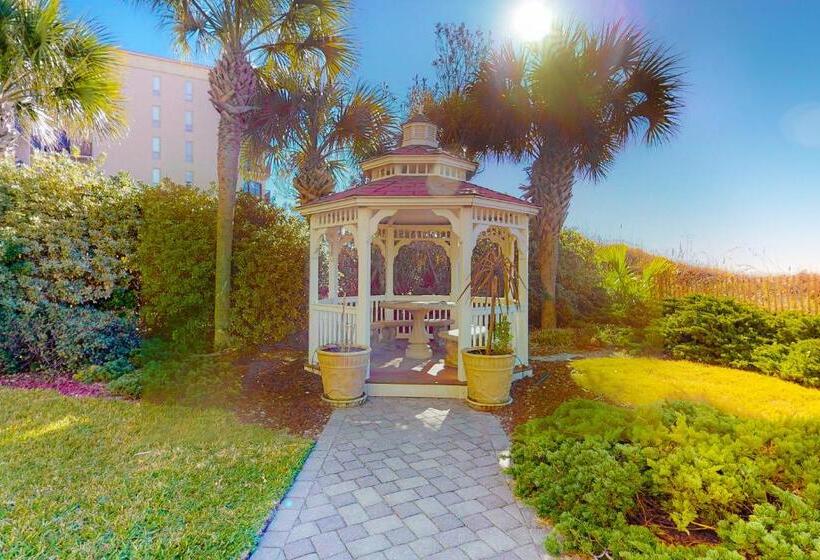 Отель Rentals At Waters Edge Condominiums