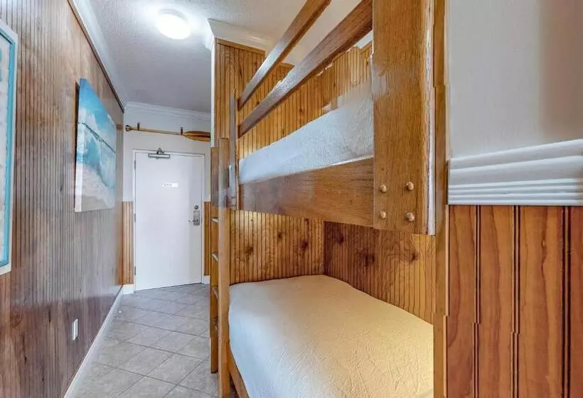 호텔 Rentals At Waters Edge Condominiums