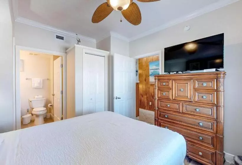 호텔 Rentals At Waters Edge Condominiums