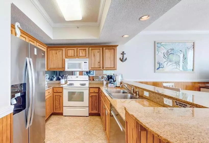 호텔 Rentals At Waters Edge Condominiums