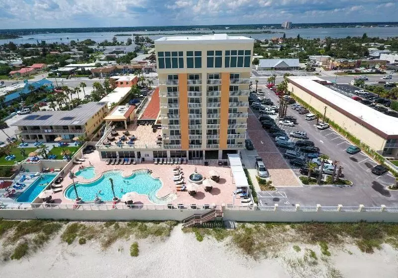 Отель Residence Inn By Marriott Daytona Beach Oceanfront