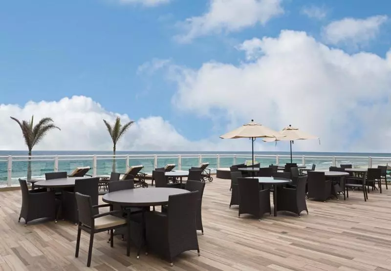 Отель Residence Inn By Marriott Daytona Beach Oceanfront