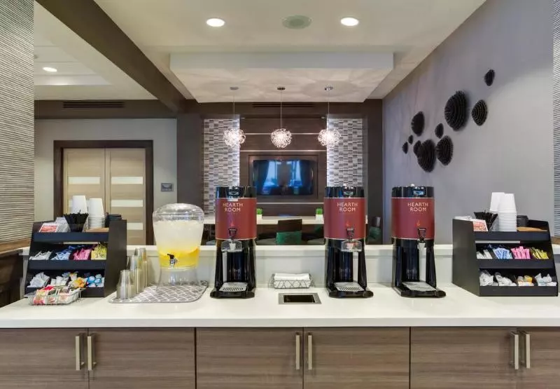 Отель Residence Inn By Marriott Daytona Beach Oceanfront