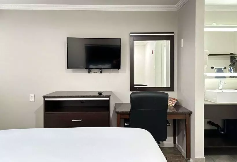 Отель Rodeway Inn National City San Diego South