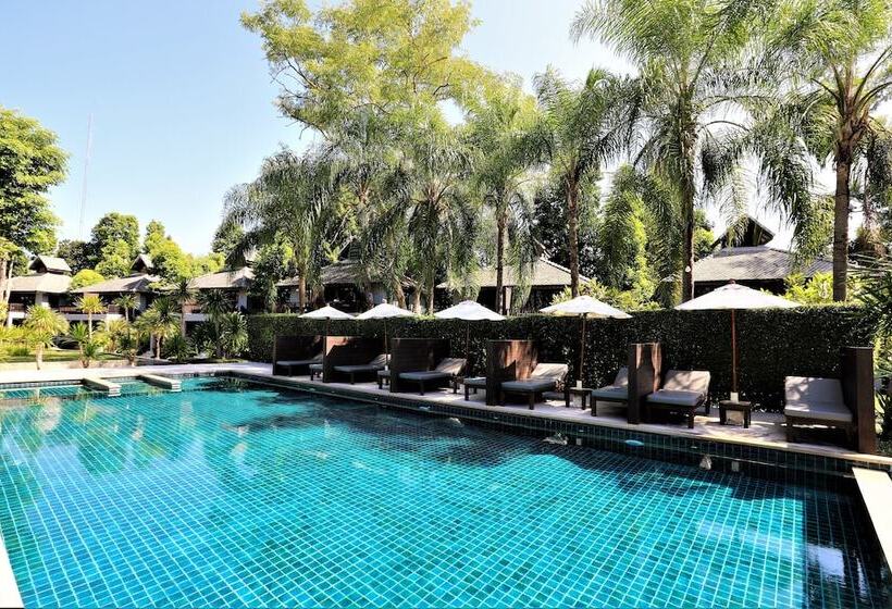 בית מלון כפרי The Quarter Pai