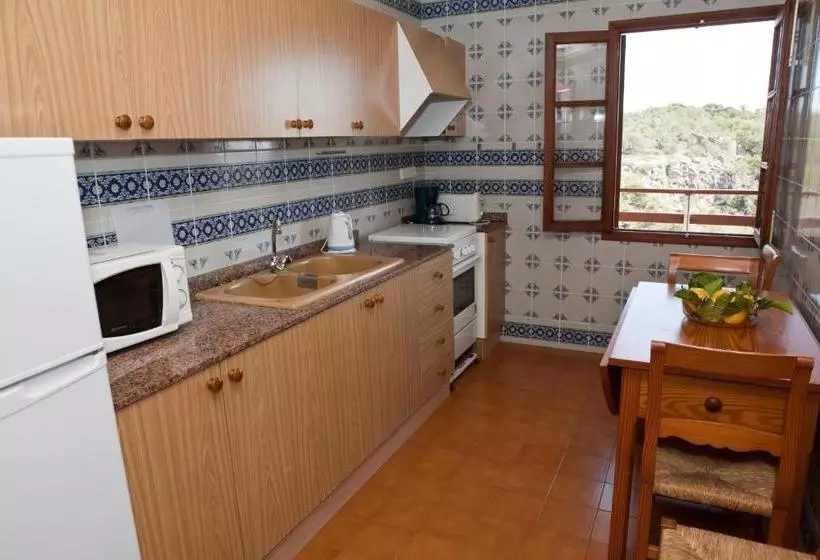 Apartamentos Llevant