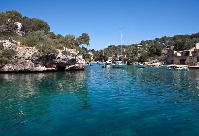 Apartamentos Llevant