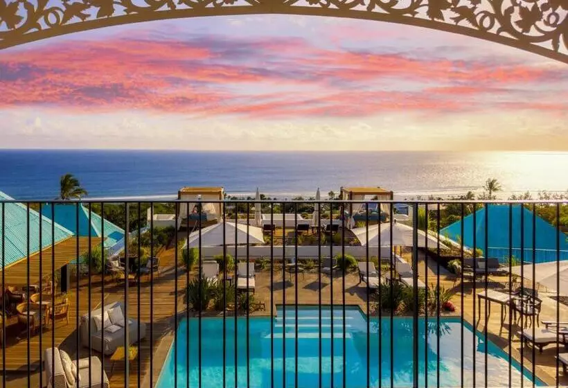 Blue Margouillat Seaview Hotel Relais & Chateaux