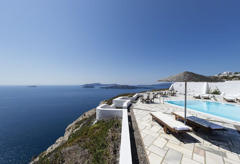 Caldera S Dolphin Suites