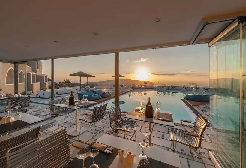 Caldera S Dolphin Suites