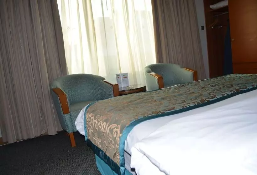 Golden Tulip Hotel Al  Barsha