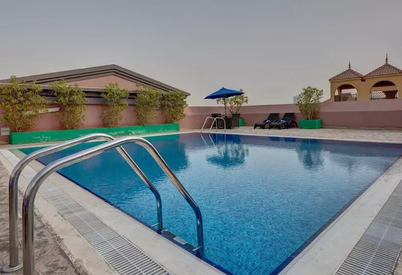 Golden Tulip Hotel Al  Barsha