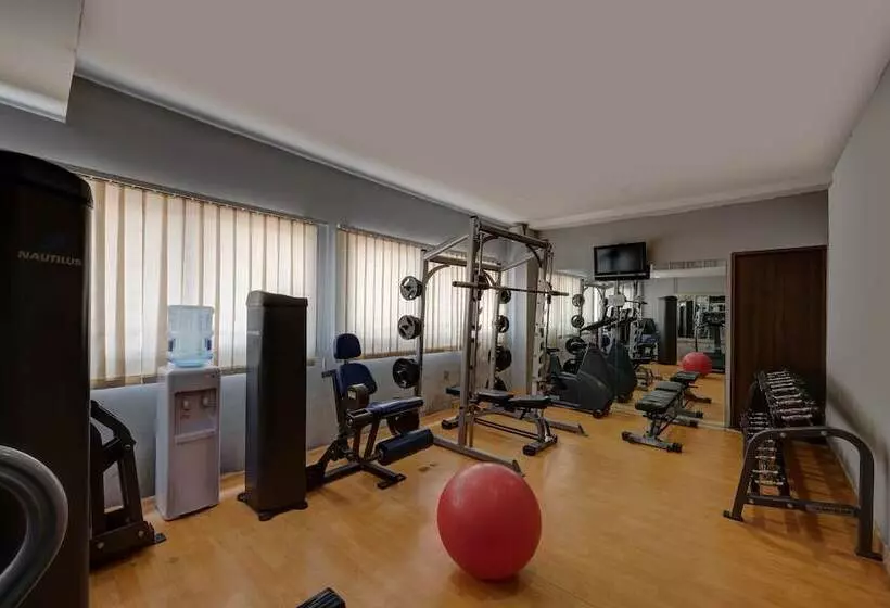 Golden Tulip Hotel Al  Barsha