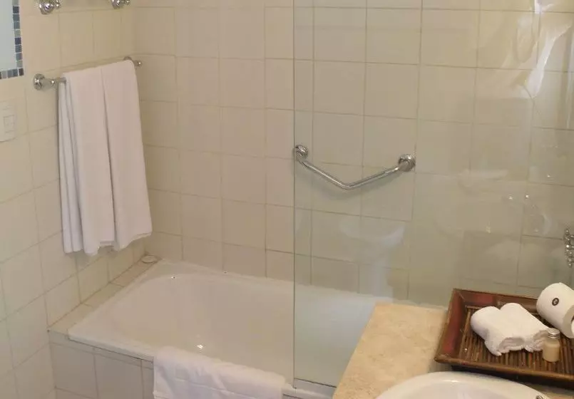 Hotelli Chacras De Coria Lodge