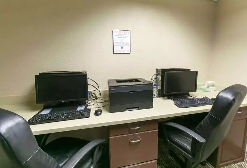 בית מלון כפרי Comfort Suites Austin Nw Lakeline