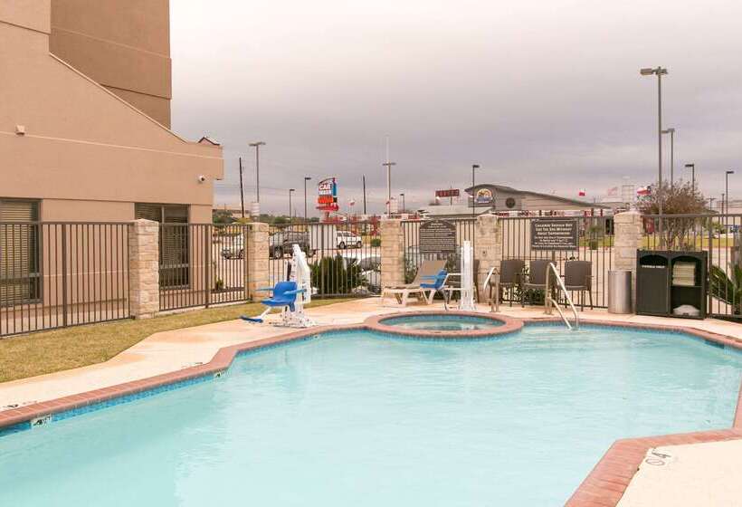 فندق Comfort Suites Austin Nw Lakeline